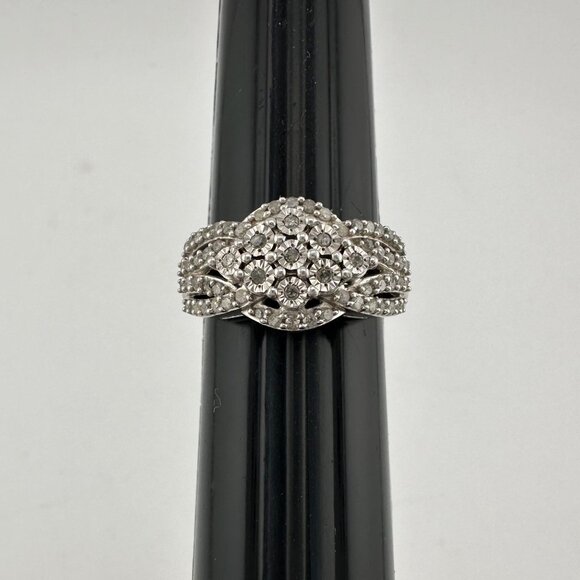 Elegant 1/2 Ct Natural Diamond Illusion Setting Cluster Ring Size 7 - Picture 12 of 16
